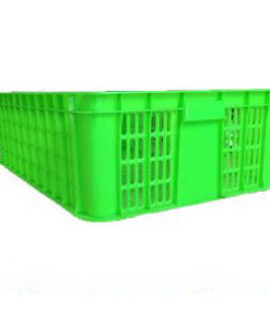 Thùng nhựa rỗng Hs009 – Kt: 610x420x190 mm Thùng nhựa rỗng Hs009 của nhựa công nghiệp giá rẻ . Được sản xuất từ 100% nhựa Nguyên sinh nhập khẩu từ Đông Âu. Kích thước ngoài: 610 x 420 x 190 mm Kích thước trong: 585 x 385 x 175 mm Trọng lượng: 1300 g Nguyên liệu: 100% nhựa nguyên sinh PP Màu sắc cơ bản: Xanh dương, Xanh lá, Vàng, Đỏ Rất phù hợp để sử dụng: Đựng rau, củ, quả xuất khẩu. Đựng bát đũa trong gia đình, nhà hàng, khách sạn…. Bảo quản, đựng hàng hóa chứa trong kho hay khi vận chuyển. Đựng hàng đông lạnh, đồ thủy hải sản, thuận tiện khi vận chuyển đồ đông lạnh. Dùng để đựng quần áo, phụ kiện ngành may mặc. Sử dụng để chứa hàng hóa khô, phân loại để bày bán trong các cửa hàng. Sử dụng trong công nghiệp. Đặt biệt trong các công ty, nhà máy.. Sóng nhựa hở cao 190mm - Kt: 610x420x190 mm Sóng nhựa hở cao 190mm – Kt: 610x420x190 mm + Bề mặt bên ngoài được thiết kế vô cùng linh hoạt với các đường gân tăng cứng. + Giúp người dùng có thể đặt thùng trên các kệ, giá một cách vững chãi, cầm nắm, bưng bê thuận tiện. + Độ bền cao , chống lão hoá tốt , để được ngoài trời + Dẻo, đàn hồi cao, chịu va đập tốt + Không độc hai, an toàn với môi trường, đảm bảo sức khoẻ cho người và sản phẩm. + Sản phẩm được thiết kế thành hở đáy hở, các nan thưa, có nắp đậy giúp cho hàng hóa dễ dàng thoát hơi nước, thoát độ ẩm, thoát nhiệt độ ra ngoài, và có thể nhận dạng hàng hóa một cách dễ dàng.. + Sản phẩm được thiết kết có tay sách nhựa. +Có chứa chất chống bạc màu và chất chồng trầy xước. Giúp sản phẩm không trầy xước, không bạc màu khi sử dụng lâu ngoài trời.